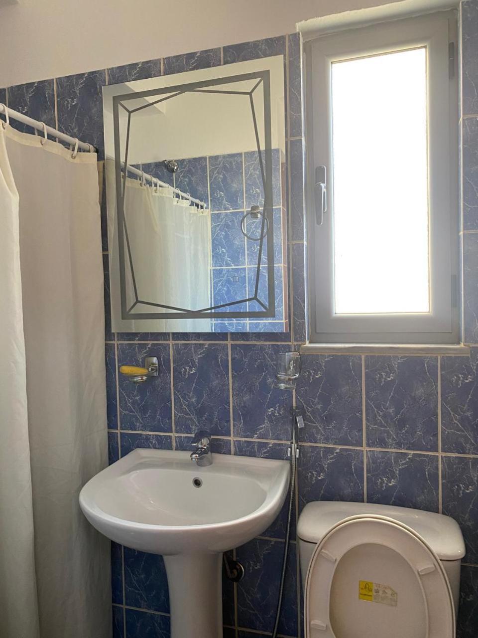Tarace Sea View Apartment Sarandë Exterior foto